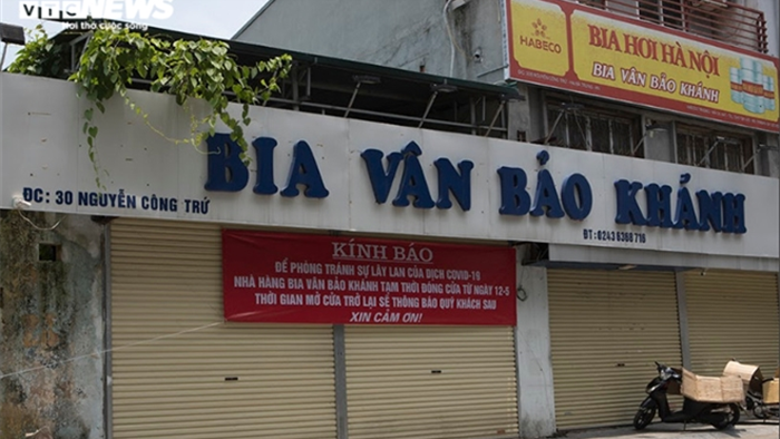 Cận cảnh loạt quán bia lớn ở Hà Nội 'vườn không nhà trống' giữa mùa hốt bạc - 17