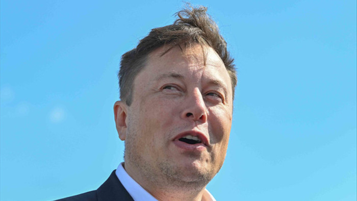Bài học cảnh báo Elon Musk: Triệu phú John McAfee từng bị bắt vì tội bơm thổi, làm giá thị trường tiền số - Ảnh 1.