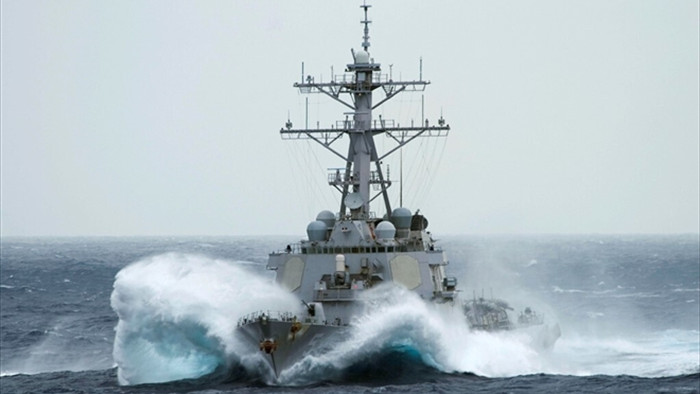Trung Quốc lớn tiếng tuyên bố trục xuất chiến hạm Mỹ áp sát Hoàng Sa - 1