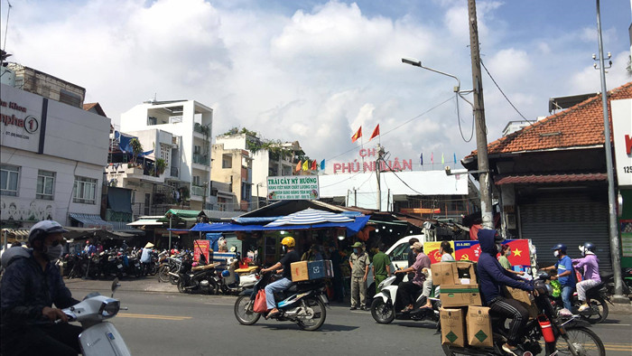Phong tỏa tạm thời một phần chợ Phú Nhuận
