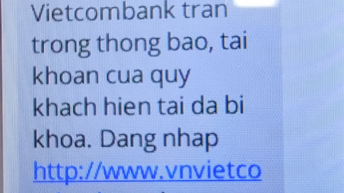 Vietcombank cảnh báo hiện tượng mạo danh tin nhắn thương hiệu - 1