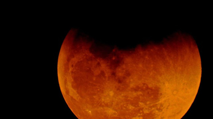 Ngày mai có trăng máu kết hợp siêu trăng, ở Việt Nam xem được không? - 4
