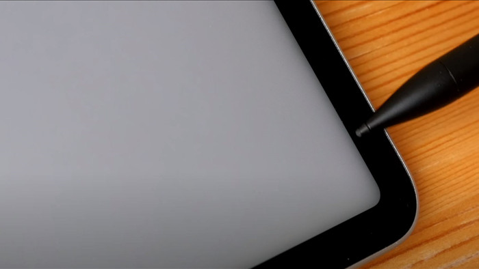 Màn hình Mini LED của iPad Pro 2021 gặp hiện tượng lan sáng với những nội dung màu sáng trên nền đen - Ảnh 7.