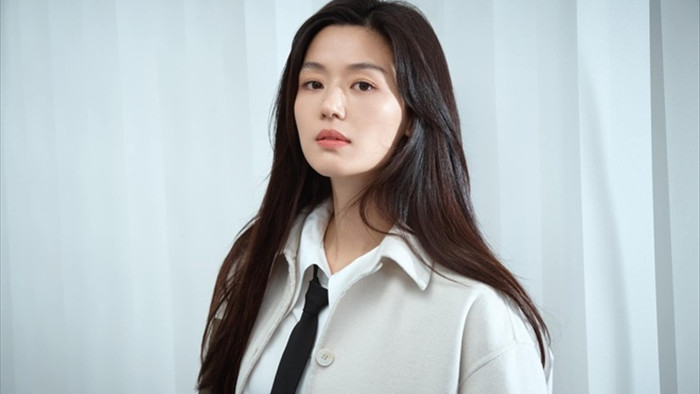 Khối tài sản khổng lồ của Jun Ji Hyun, sao nữ có cát-sê cao nhất Hàn Quốc - 1