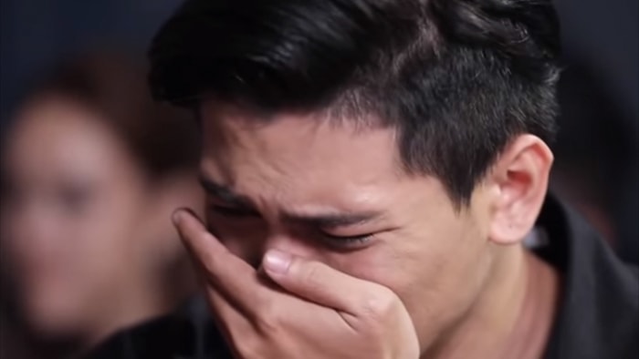 Lấy vợ đẹp, mỗi đêm, tôi phải dùng khăn che mũi khi bước vào phòng ngủ để rồi điêu đứng khi phát hiện bí mật sốc óc - Ảnh 1. Lấy vợ đẹp, mỗi đêm, tôi phải dùng khăn che mũi khi bước vào phòng ngủ để rồi điêu đứng khi phát hiện bí mật sốc óc - Ảnh 1.