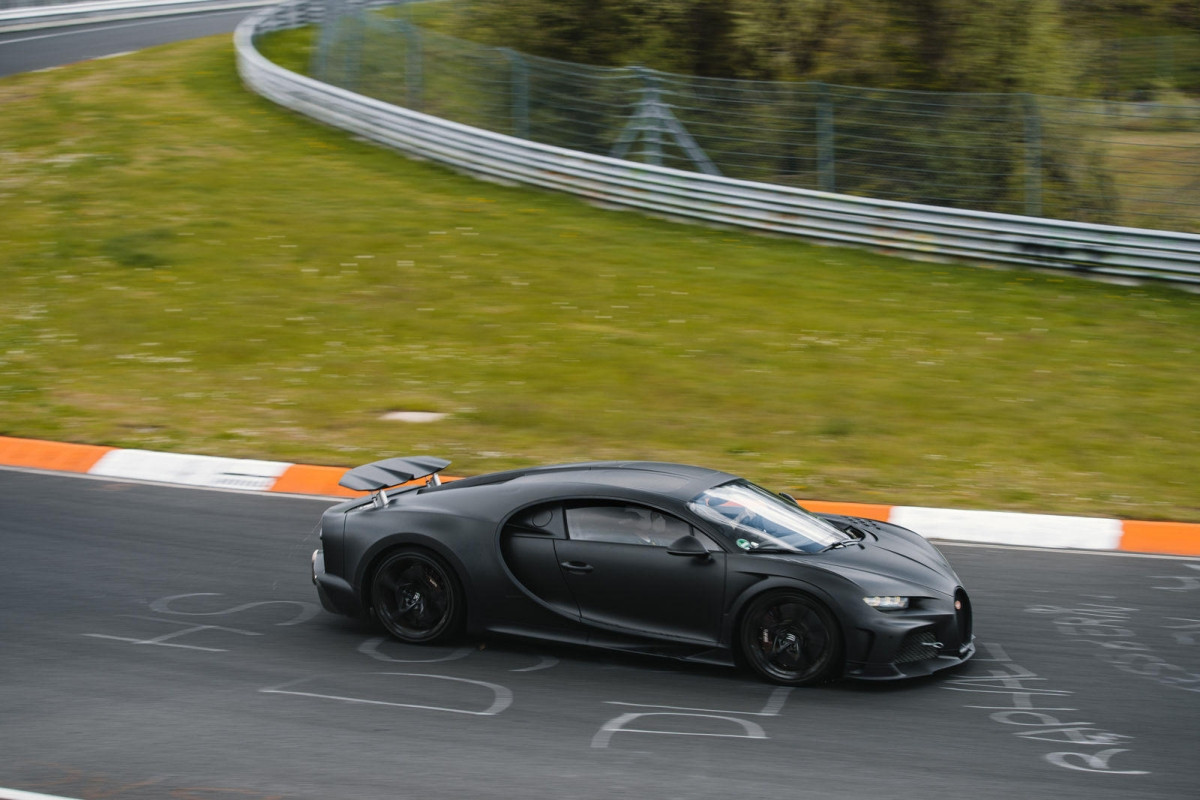 Bugatti thử nghiệm siêu xe triệu đô tại Nurburgring-9
