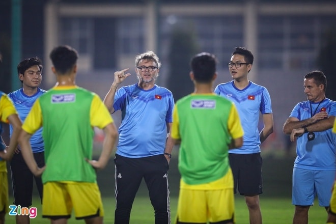 HLV Troussier thôi dẫn dắt U19 Việt Nam-1