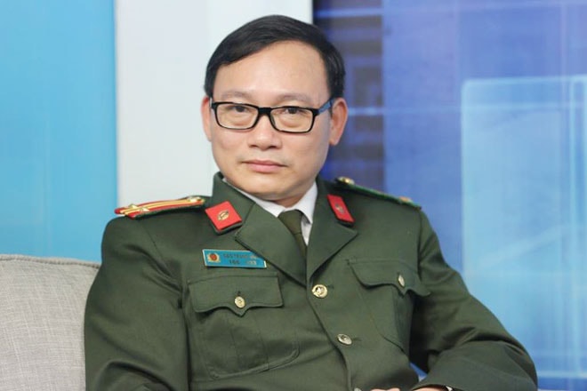 Liên tiếp các vụ người vi phạm chống đối: Chuyên gia tội phạm học nhận định gì? - Ảnh 2. Liên tiếp các vụ người vi phạm chống đối: Chuyên gia tội phạm học nhận định gì?-1
