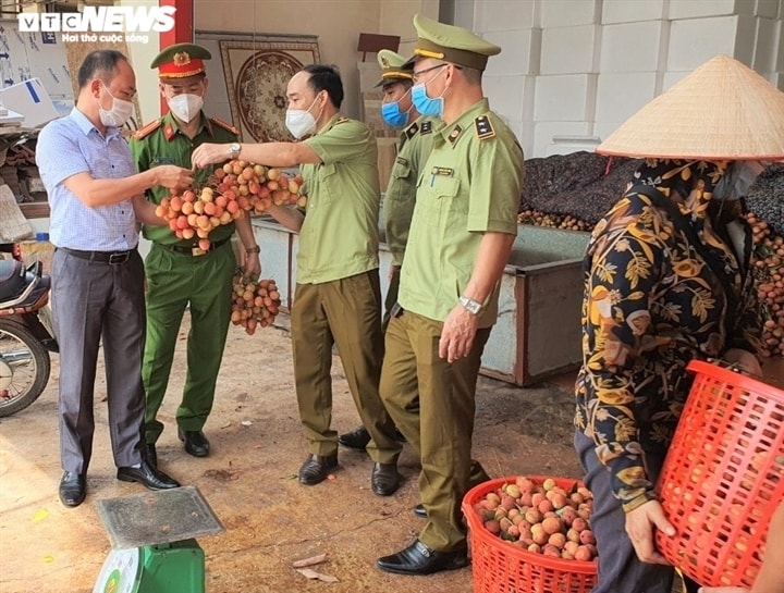 Người dân khi mua bán vải thiều Bắc Giang cần chú ý điều này-1