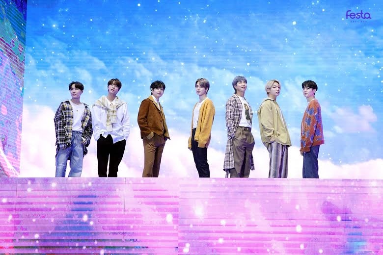 Bồi hồi trước bộ ảnh Festa 2021 BTS vừa tung-6