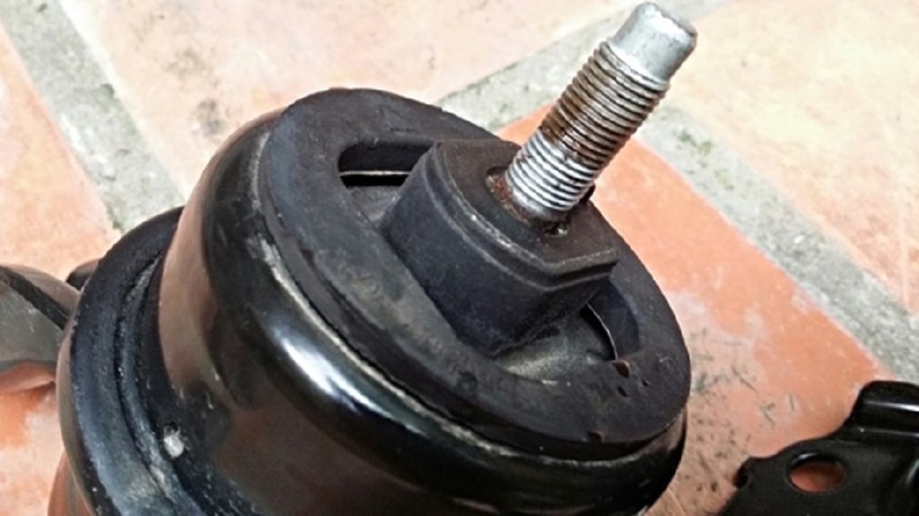 chân máy ô tô Cách nhận biết chân máy ô tô đang gặp hư hỏng-1