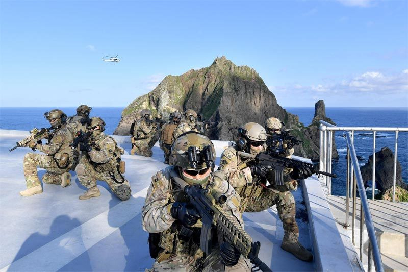 Nhật hủy đàm phán, Hàn Quốc tập trận quanh đảo tranh chấp-1