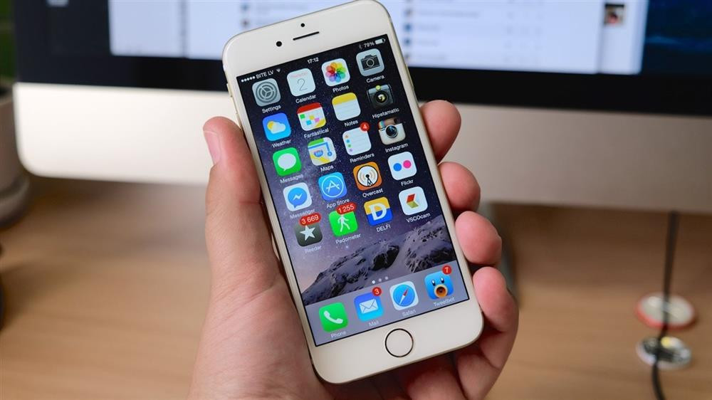 Apple phát hành iOS 12.5.4 vá các lỗ hổng bảo mật trên thiết bị đời cũ-1