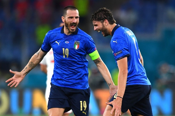 EURO 2020: Tuyển Italy không còn là bông hoa hồng trên khối bê tông-5