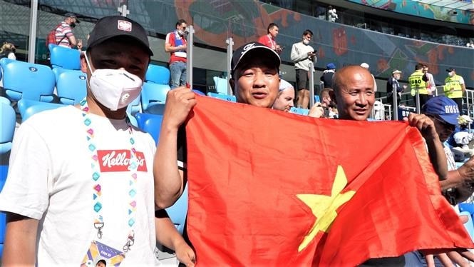 Dấu ấn Việt tại EURO 2020 ở thủ đô phương Bắc của nước Nga hình ảnh 1 Dau an Viet tai EURO 2020 o thu do phuong Bac cua nuoc Nga hinh anh 1