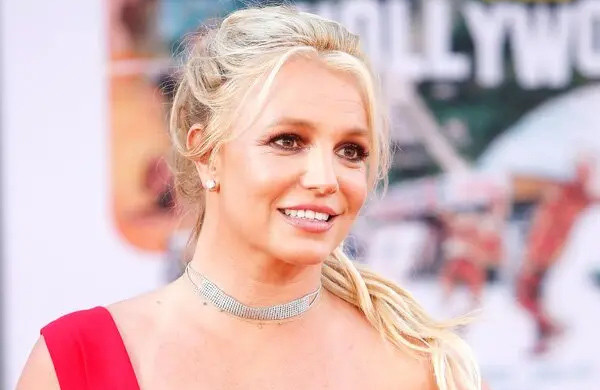 Phiên tòa quyết định để trả tự do cho Britney Spears-2