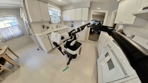 Toyota giới thiệu robot giúp việc, vừa dọn dẹp vừa selfie cho vui nhà vui cửa - Ảnh 1. Toyota giới thiệu robot giúp việc, vừa dọn dẹp vừa selfie cho vui nhà vui cửa-1