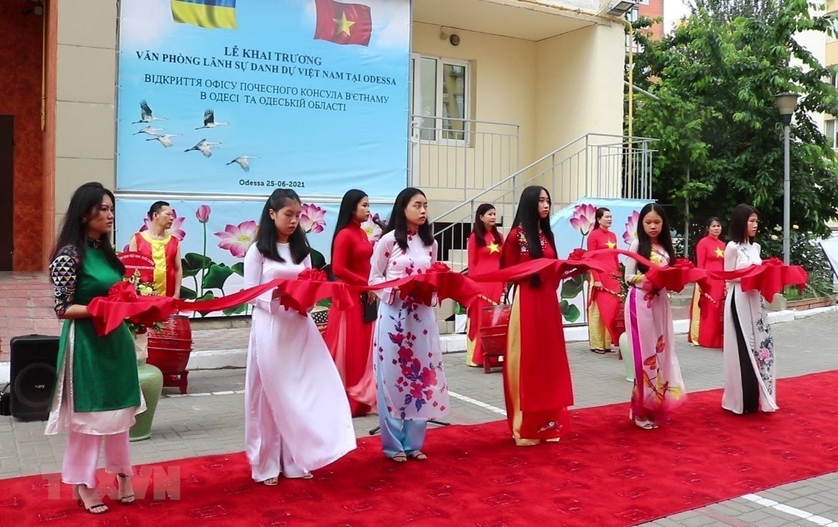 Ukraine: Khai trương văn phòng lãnh sự danh dự Việt Nam tại Odessa hình ảnh 1 Ukraine: Khai truong van phong lanh su danh du Viet Nam tai Odessa hinh anh 1