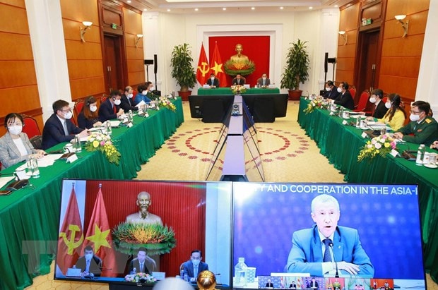 Việt Nam dự Hội nghị bàn tròn trực tuyến các chính đảng Nga-ASEAN hình ảnh 2 Viet Nam du Hoi nghi ban tron truc tuyen cac chinh dang Nga-ASEAN hinh anh 2