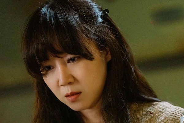 Đi thăm chị chồng vừa sinh em bé, vô tình bỏ quên cái túi ở nhà chị, tôi choáng váng khi quay lại lấy-2