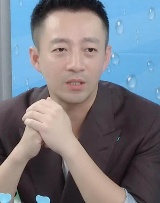 Đang livestream bán hàng, chồng Từ Hy Viên khóc nghẹn vì nhớ con-2