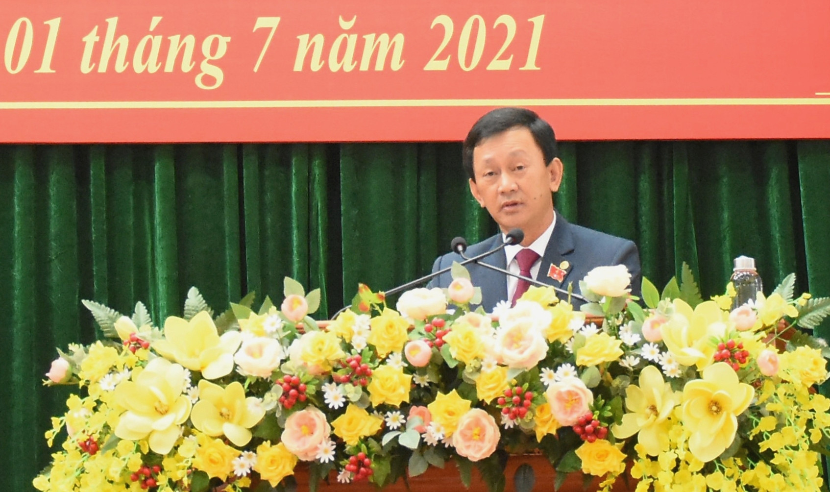 Ông Dương Văn Trang được bầu giữ chức Chủ tịch HĐND tỉnh Kon Tum - 1