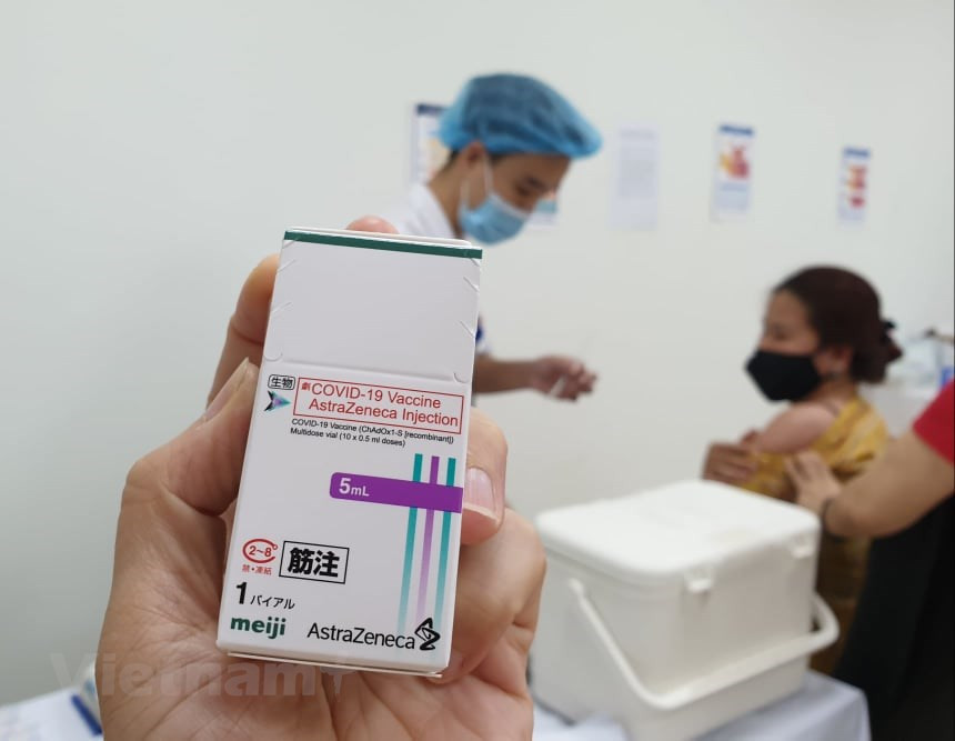 400.000 lieu vaccine Nhat Ban vien tro cho Viet Nam da ve toi TP.HCM hinh anh 1