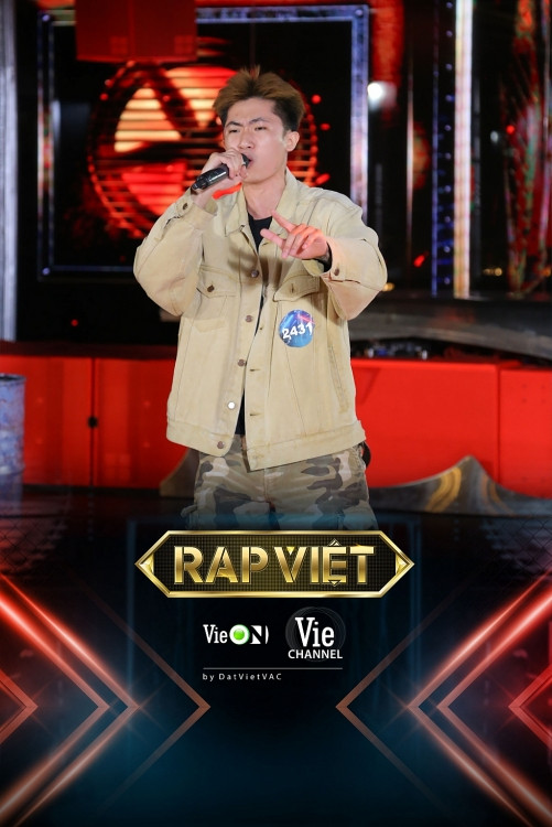 Hot Titoker triệu view Lập Nguyên đốn tim fan tại casting 'Rap Việt' mùa 2 với bản rap love ngọt lịm