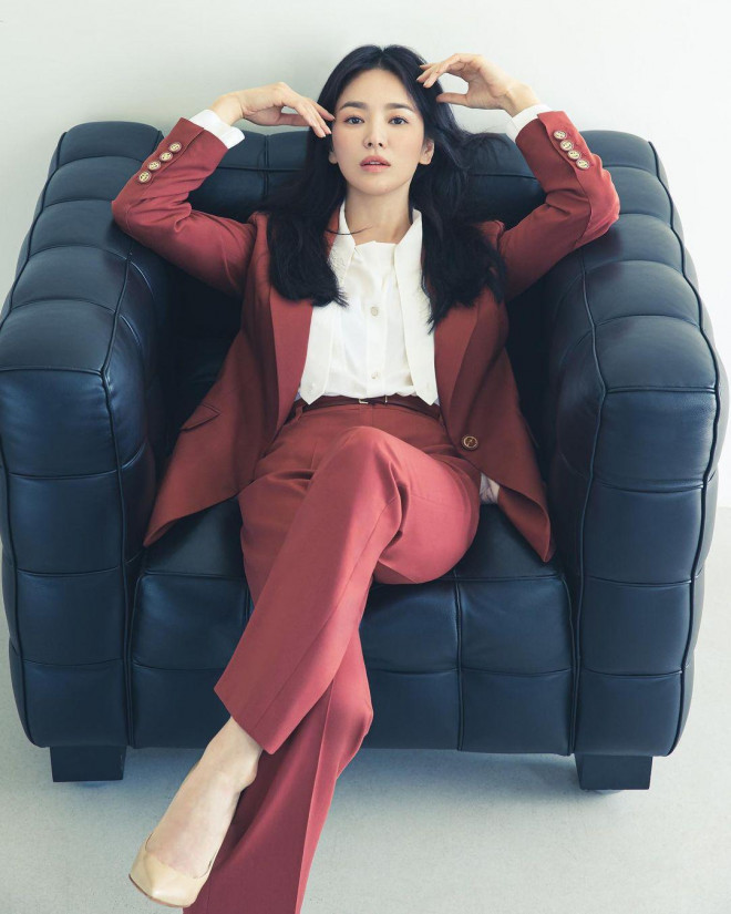 Song Hye Kyo tung ảnh thời trang mới, nhìn cứ ngỡ cao đến 1m70 - 3