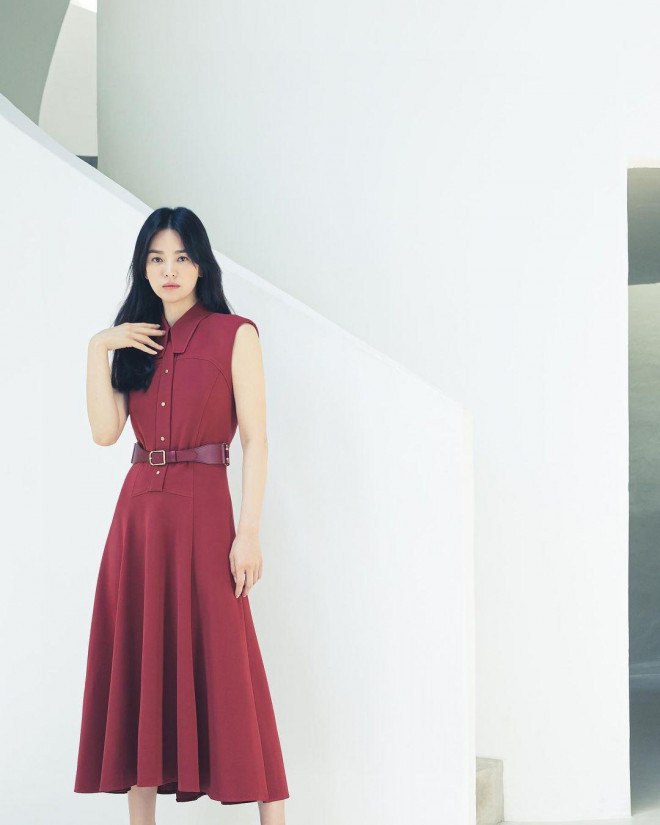 Song Hye Kyo tung ảnh thời trang mới, nhìn cứ ngỡ cao đến 1m70 - 5