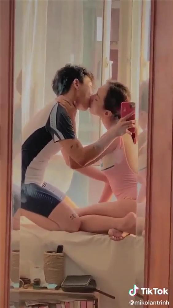 Tình chuyển giới đăng clip nóng với Miko Lan Trinh, dán nhãn 18+-4
