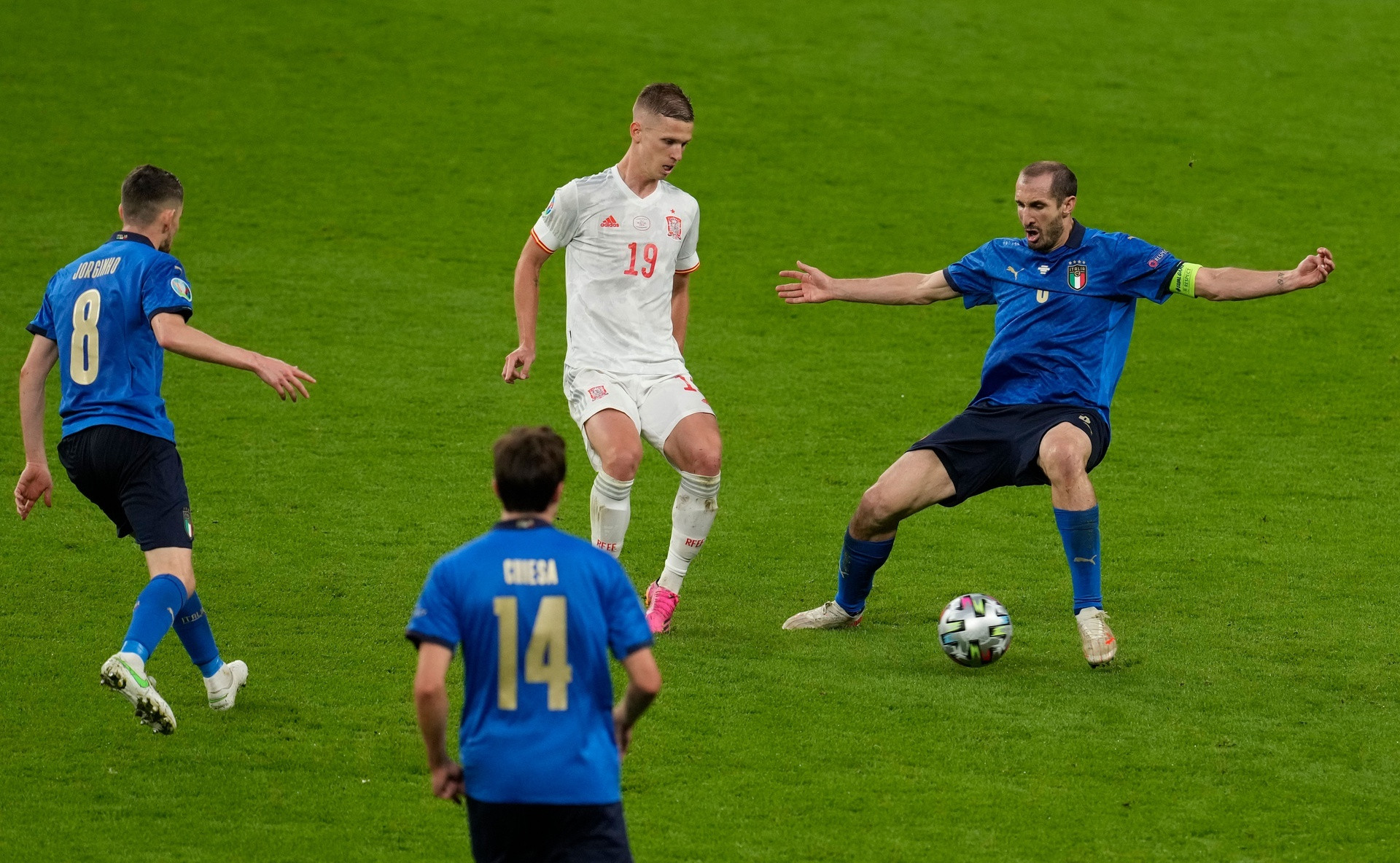 Chung kết EURO 2020: Tận dụng bóng bổng, Anh có thể đánh bại Italy - 3