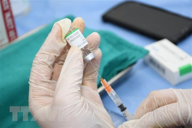 Thai Lan su dung ket hop vaccine cua Sinovac va AstraZeneca hinh anh 1