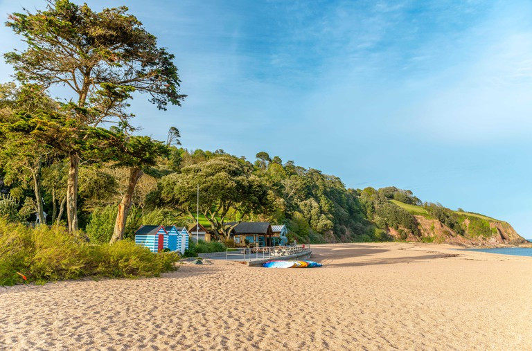 9 bãi biển đẹp nhất Vương quốc Anh khiến khách du lịch chỉ muốn ở đây mãi mãi - 8
