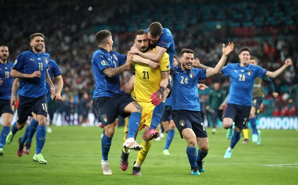 BLV Quang Huy: Italy vô địch EURO 2020 bằng sự lọc lõi và lỳ lợm  - 1