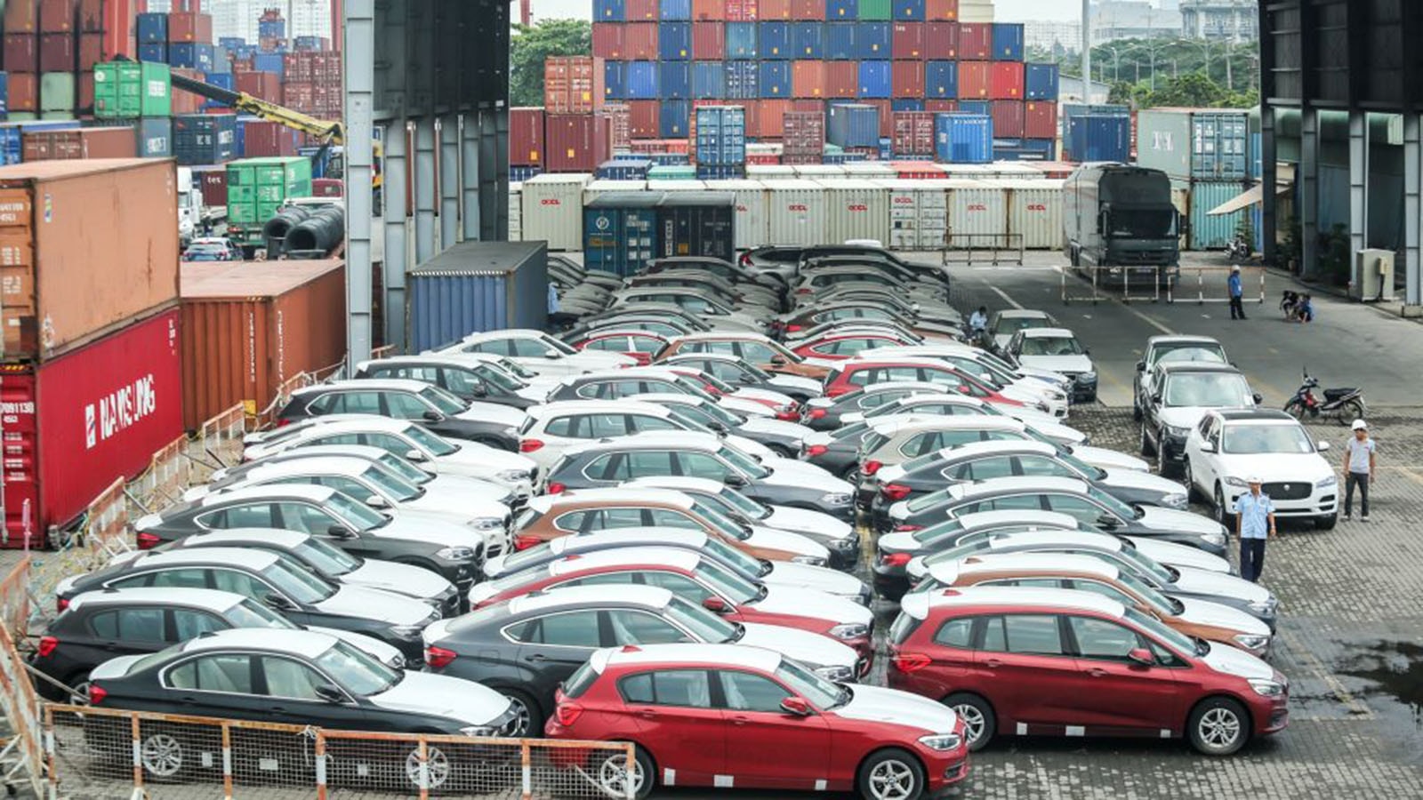 Lượng xe nhập khẩu vào Việt Nam Lượng xe nhập khẩu vào Việt Nam