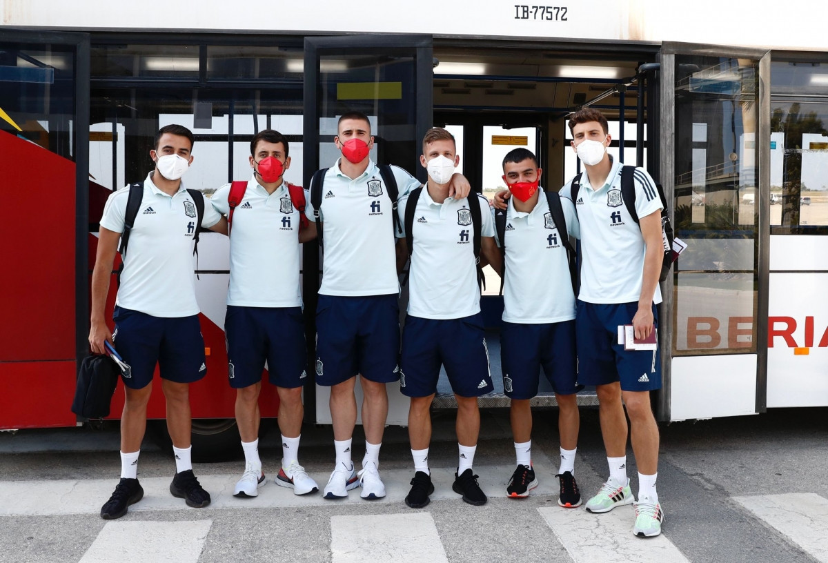Đội tuyển bóng đá Olympic Tây Ban Nha trước giờ lên đường sang Nhật Bản. (Ảnh: RFEF). 