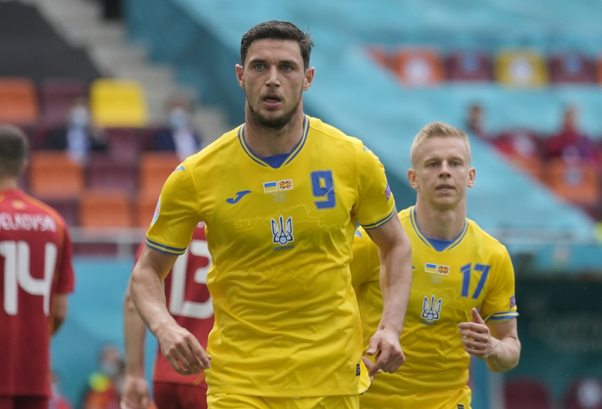 Tiền đạo cắm: Roman Yaremchuk | Ukraine | 6.56 điểm