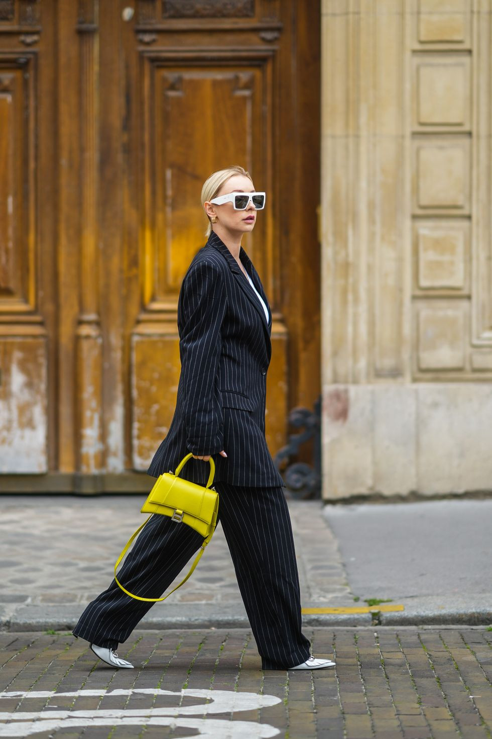 Những phong cách nổi bật trên đường phố tuần thời trang Haute Couture Paris - 1