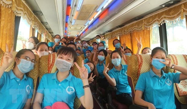 Nhiều hoạt động hỗ trợ TP.HCM và Bình Dương chống dịch COVID-19 hình ảnh 2 Nhieu hoat dong ho tro TP.HCM va Binh Duong chong dich COVID-19 hinh anh 2
