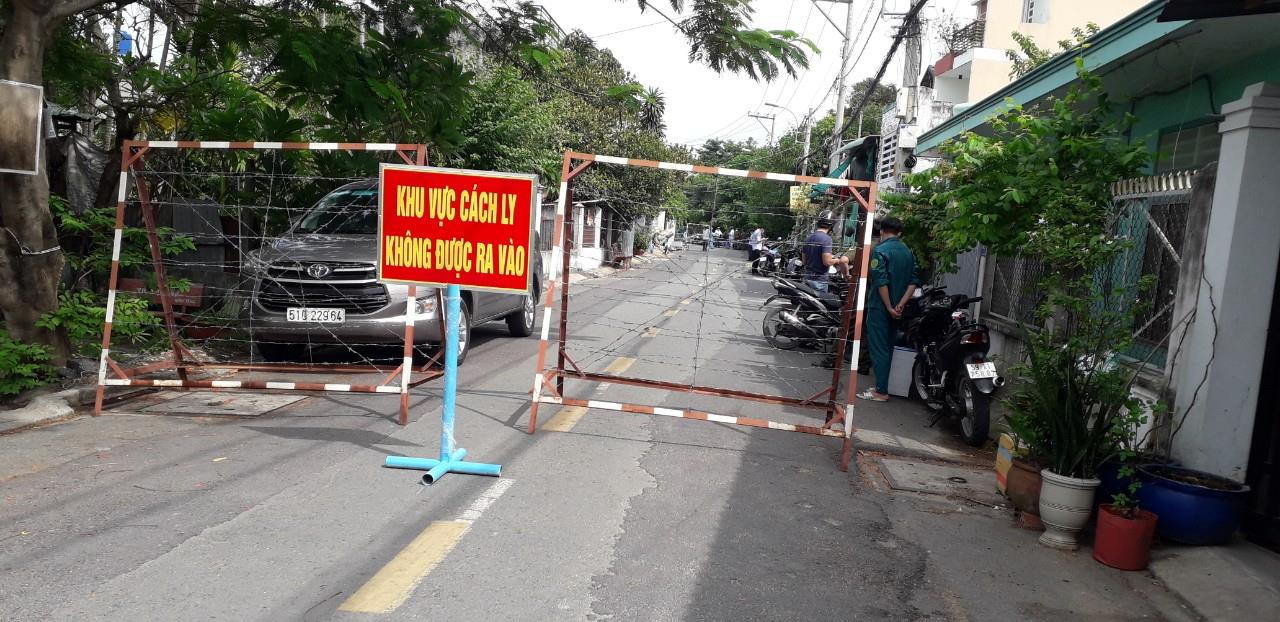 TP.HCM cấm lưu thông trên một số tuyến đường ở huyện Hóc Môn - 1