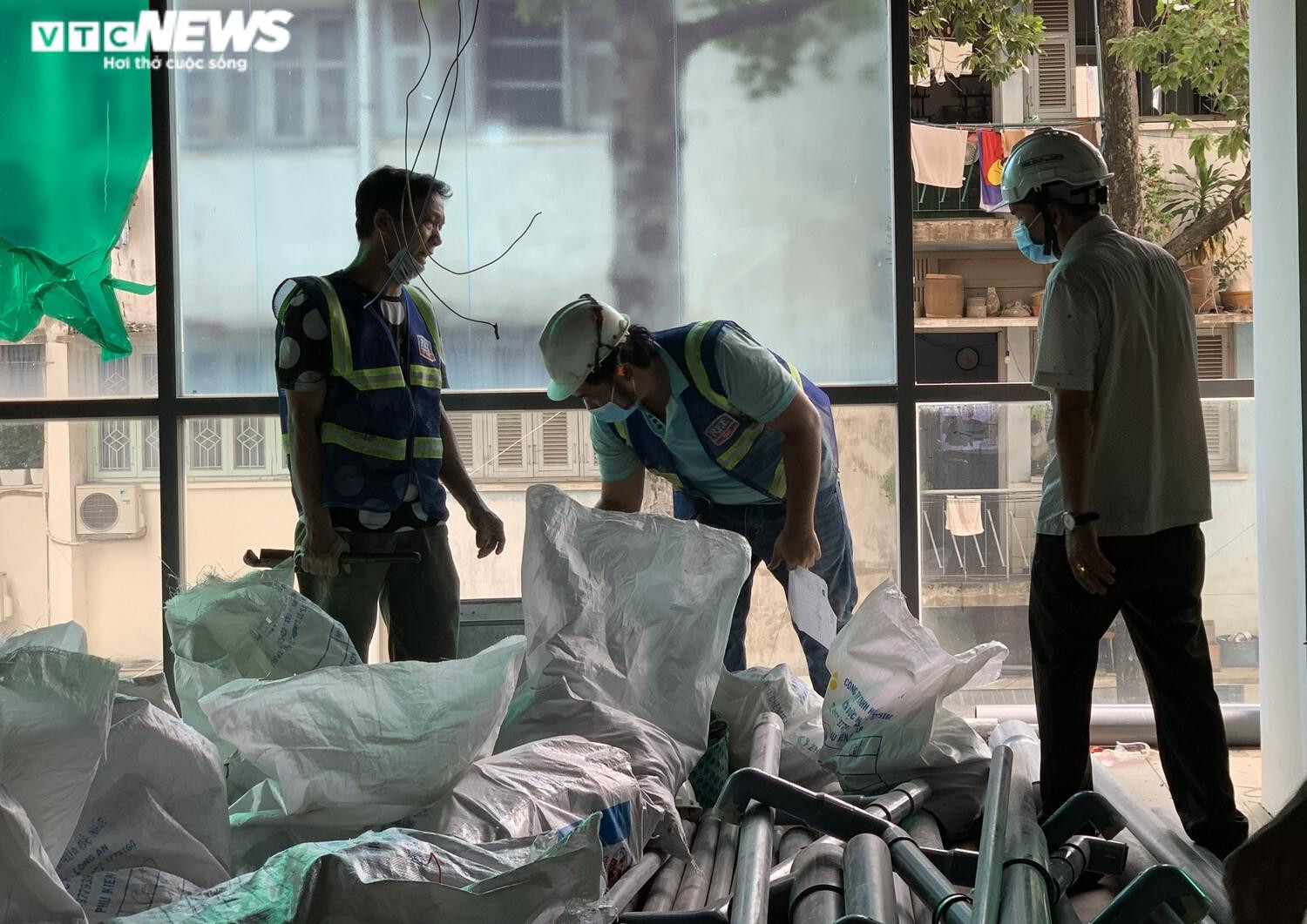 Ảnh: Cận cảnh bên trong bệnh viện dã chiến ở Thuận Kiều Plaza - 10