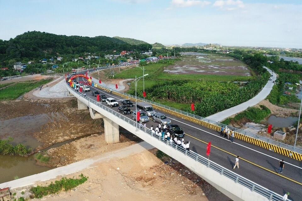 Hải Phòng khánh thành 2 cây cầu ‘song sinh’ kết nối với tỉnh Hải Dương - 3