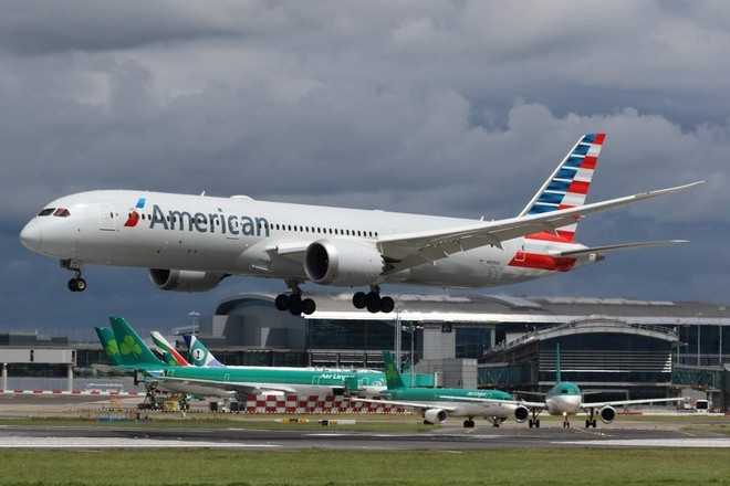 Một gia đình Mỹ kiện hãng hàng không American Airlines sau vụ tai nạn