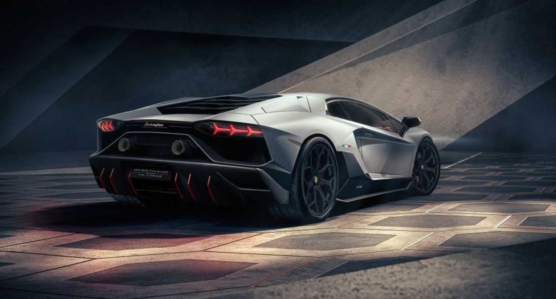 Lamborghini sẽ ra mắt một mẫu xe mới vào mùa hè này