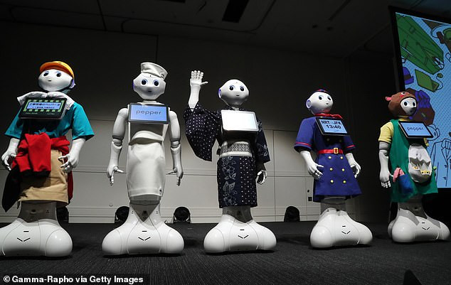 Từng lấy hàng loạt công việc của con người, giờ đây robot này liên tục bị sa thải vì khách hàng cần... con người - Ảnh 4.