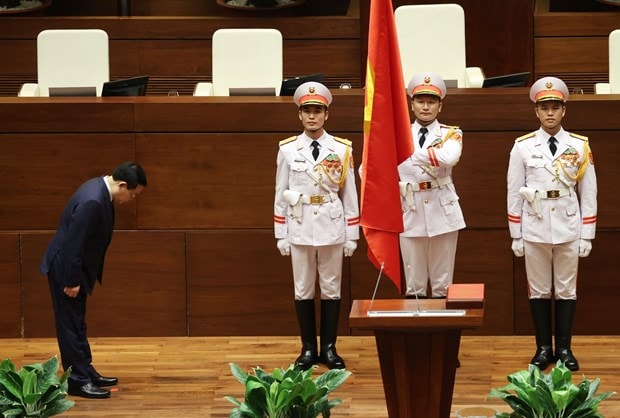 Chủ tịch Quốc hội khóa XV Vương Đình Huệ tuyên thệ nhậm chức hình ảnh 2 Chu tich Quoc hoi khoa XV Vuong Dinh Hue tuyen the nham chuc hinh anh 2
