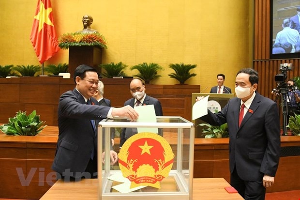 Đại biểu bày tỏ sự tin tưởng, kỳ vọng ở tân Chủ tịch Quốc hội khoá XV hình ảnh 1 Dai bieu bay to su tin tuong, ky vong o tan Chu tich Quoc hoi khoa XV hinh anh 1