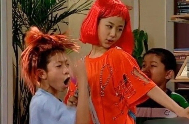Dương Tử lên hotsearch với tóc nhuộm đỏ chất lừ khiến fan mê như điếu đổ