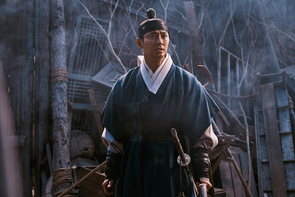 'Kingdom: Ashin of the North' bị chê, Netflix sẽ làm luôn một ngoại truyện khác về Lee Chang?